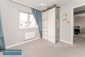 Bedroom- click for photo gallery